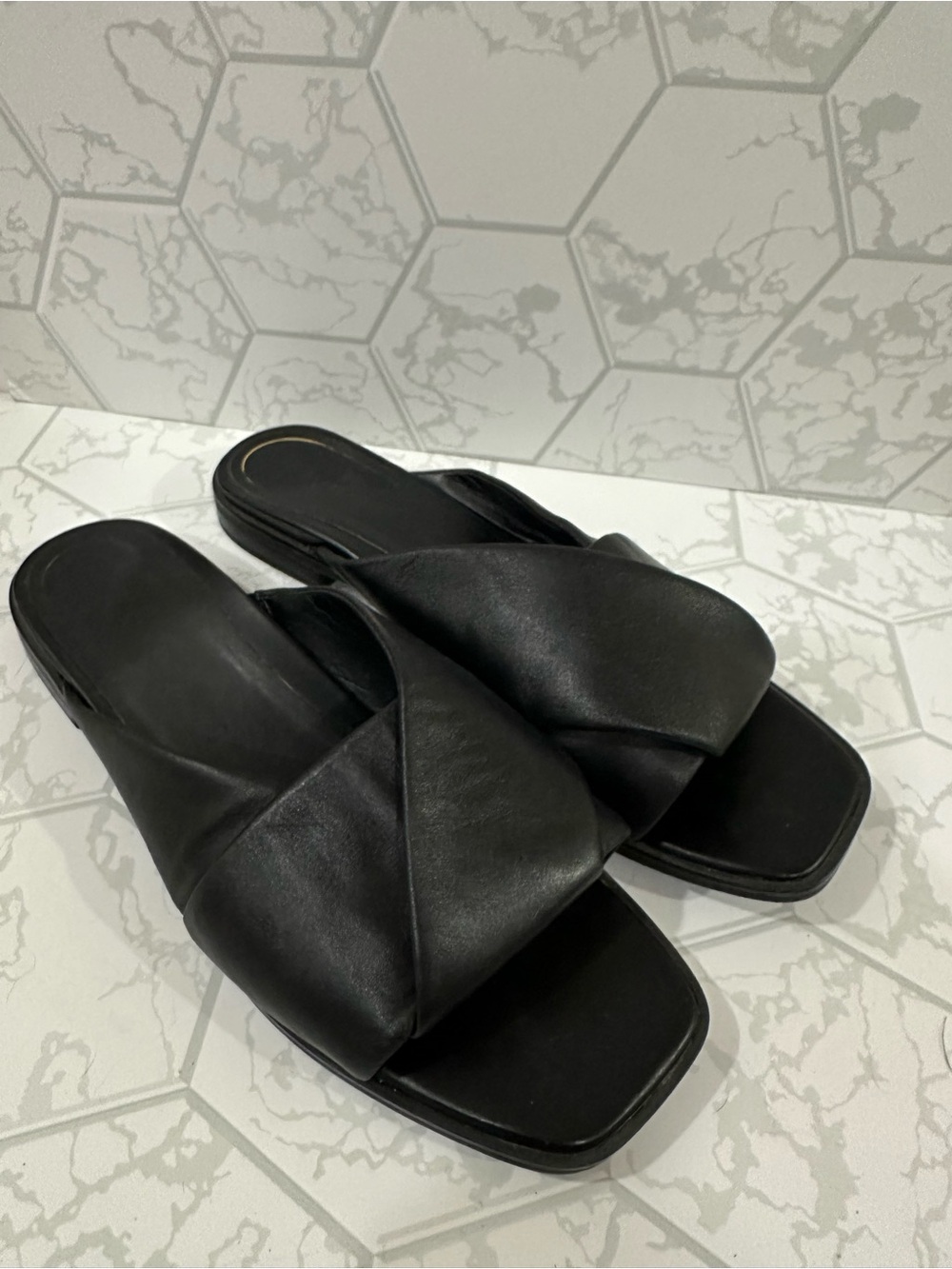Vionic Black Crisscross Slide Sandals for Women